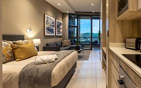 Ballito Zimbali Lakes, On The Boulevard